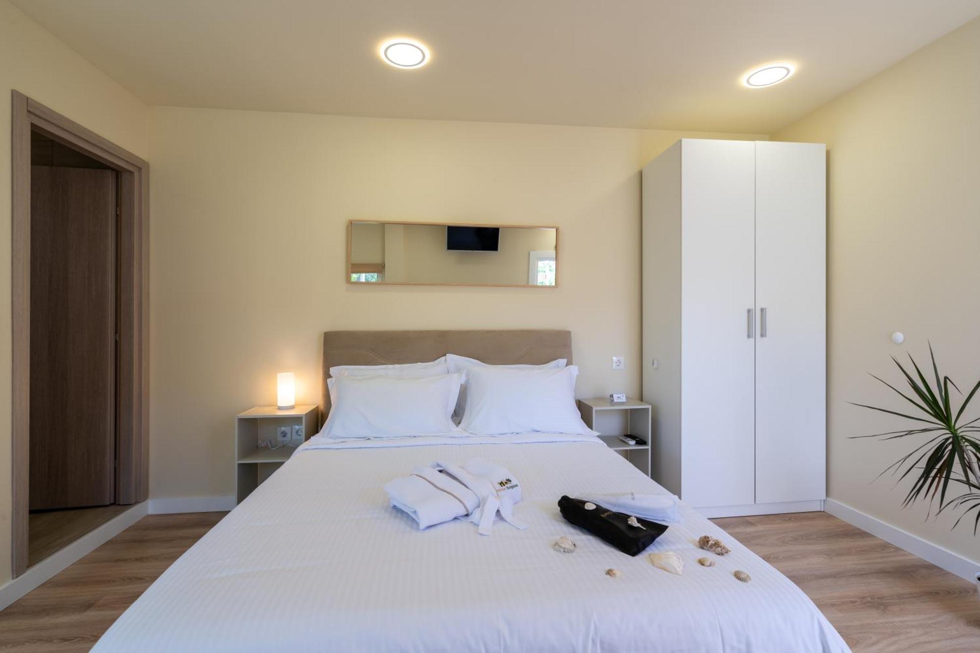 Modular Bungalows With Heated Pool Artemis Greece Экстерьер фото